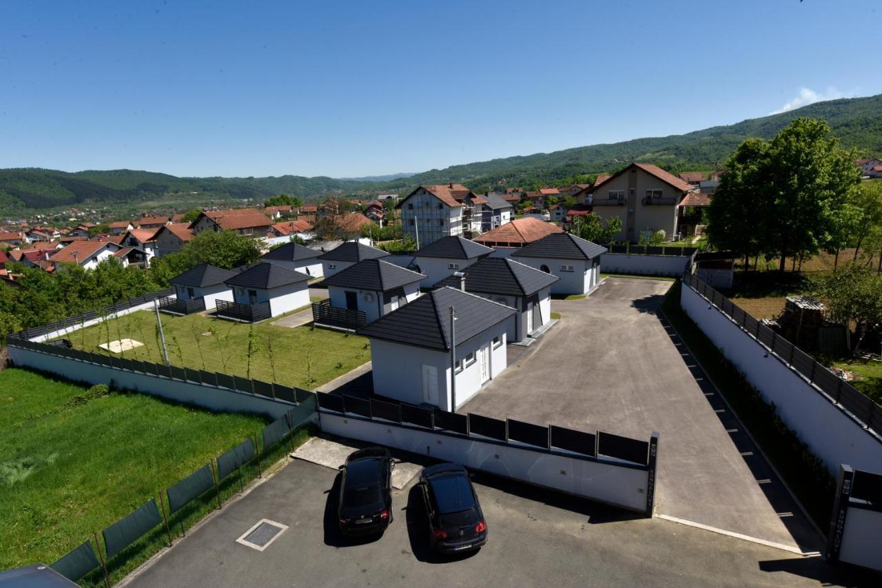Apartmani I Bungalovi Trojka Banja Luka Buitenkant foto